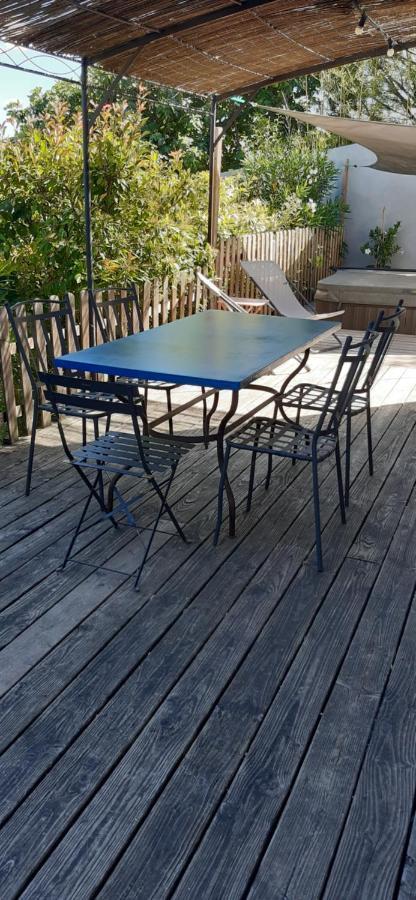 Armen Villa Vezenobres Buitenkant foto